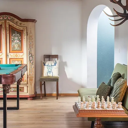 Blackncozy - Grosszuegiges Designappartement Mit Boxspringbetten Und Heimkino アパート フェルトベルク