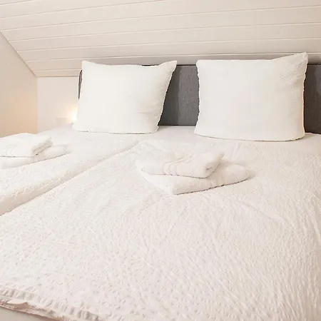 Blackncozy - Grosszuegiges Designappartement Mit Boxspringbetten Und Heimkino * Feldberg (Baden-Wurttemberg)